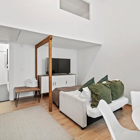 Chic 1Br Apartment - Directly Near Schoenbrunn Viena Exterior foto